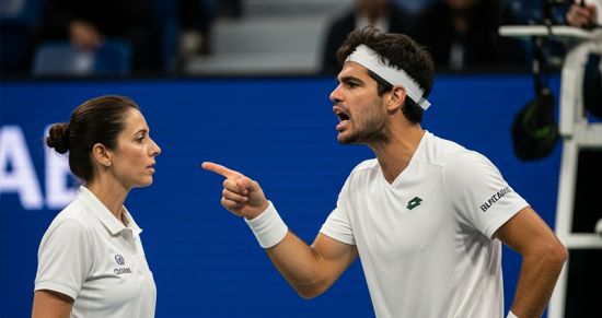 «Это абсурд»: Алькарас сцепился с судьёй в Дохе — впереди полуфинал с Рублёвым