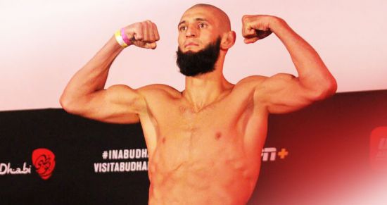 Хамзат Чимаев удивил всех на взвешивании перед боем за титул UFC: что произошло на UFC 319