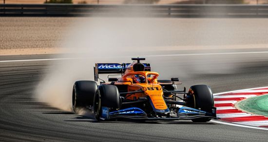 Макларен и «заговоры»: почему фаворитизма нет. А Пиастри уже разогрел Катар