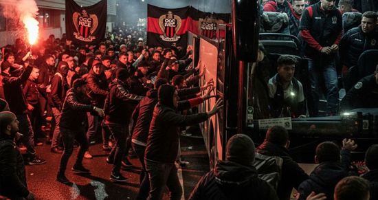 Скандал в «Ницце»: 400 фанатов заблокировали базу и ударили игроков после поражения от «Лорьяна»