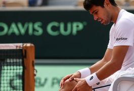 Алькарас снялся с Кубка Дэвиса: у первой ракетки мира отёк задней поверхности бедра