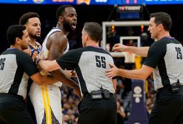 Дрэймонд Грин снова сорвался: удаление после толчка и споров с судьями в матче с «Финиксом»