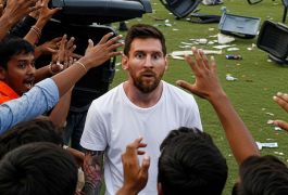 Индийское турне Месси началось с хаоса: массовый забег на поле, сорванная сцена и расследование