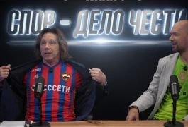 Мостовой проиграл спор Игнашевичу и провёл эфир в необычном образе (видео)