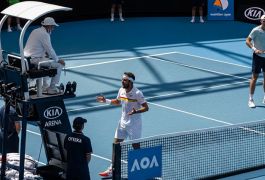 Скандал на Открытом чемпионате Австралии: Давидович Фокина поругался с фанатом и дожал Опелку в пяти сетах