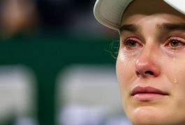 Слезы Сабаленки и фраза про «палку»: что сказала Арина после поражения от Рыбакиной