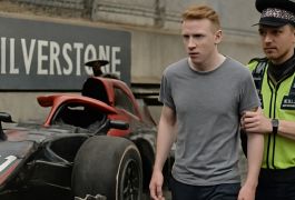 Стример AngryGinge арестован и отлучён от Сильверстоуна после инцидента с машиной Формулы-1