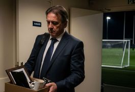 «Вулверхэмптон» увольняет Витора Перейру: дно таблицы, скандал с фанатами и 0 побед за 10 туров