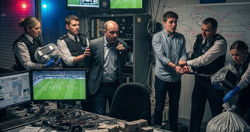 Задержаны четыре человека за нелегальные спортивные трансляции в Англии