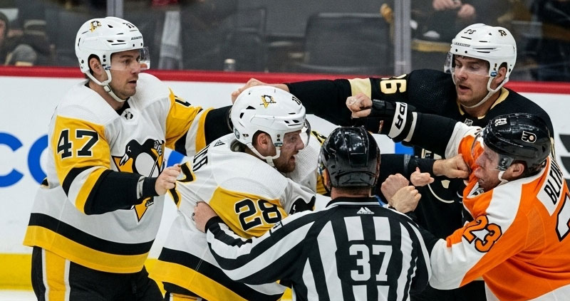 «Питтсбург» разгромил «Филадельфию» в бешеном овертайме
