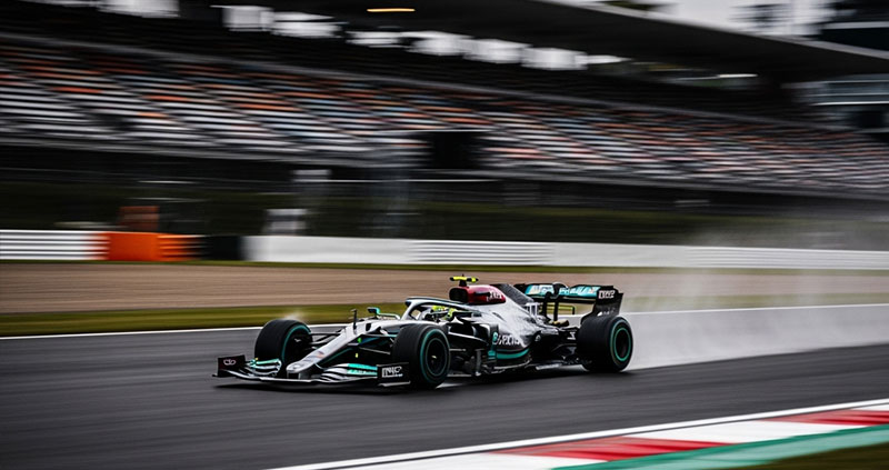 Соперники Феррари требуют разъяснений от ФИА по крылу Мерседеса: на грани регламента?