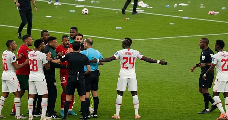 Финал Кубка Африки: хаос, судейские решения и драки на трибунах