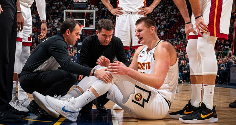 Йокич получил травму колена в игре с Майами и не вернулся: Денвер ожидает обследования