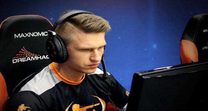 TeamAGO szpero
